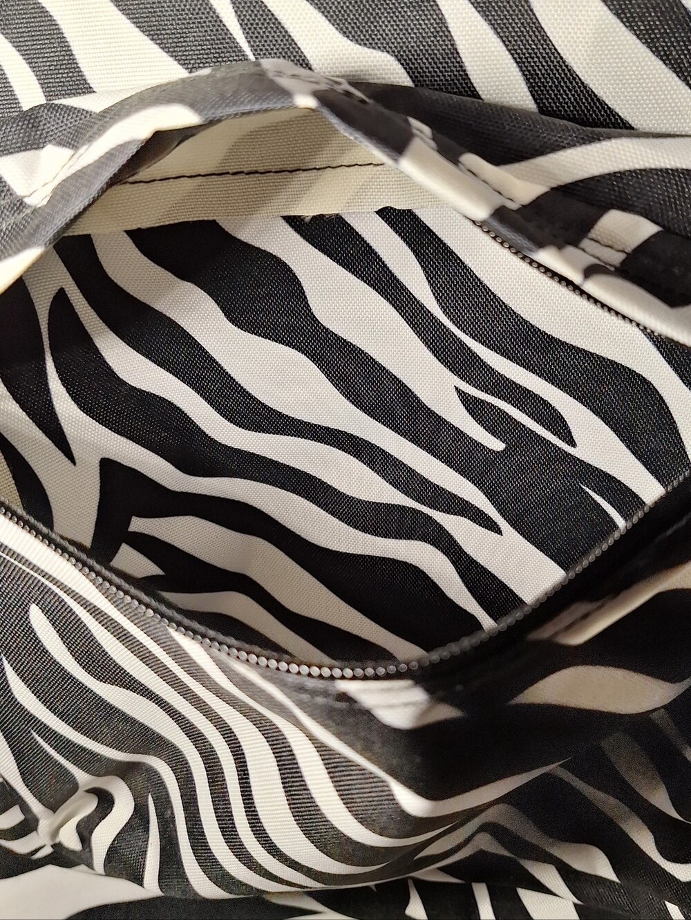 NWT Jansport Rolling Backpack, Black & White Zebra Stripes, NEW with Tags - Picture 11 of 15
